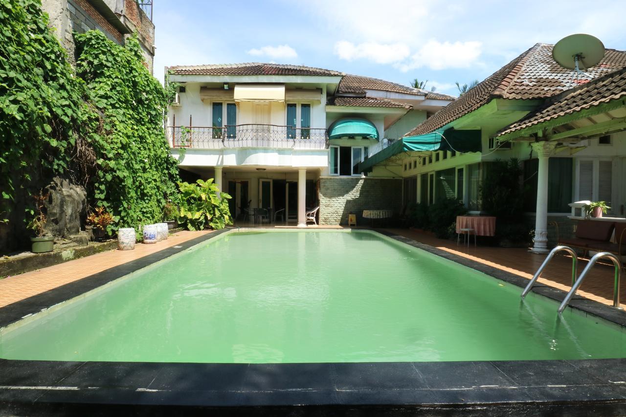 Villa Sri Manganti Jakarta Exterior foto